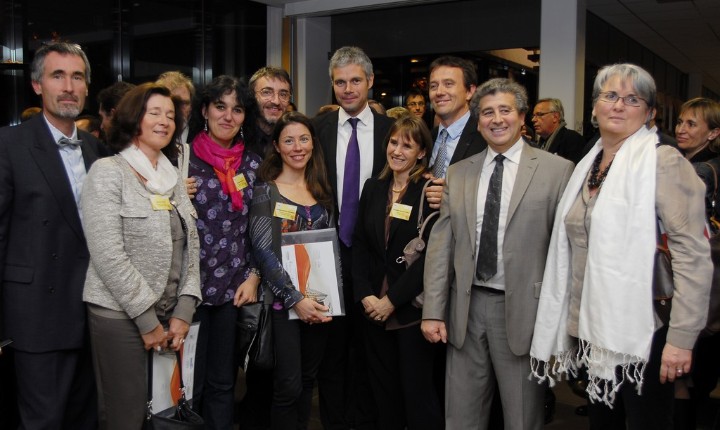 Cérémonie de présentation de la fondation de UJM